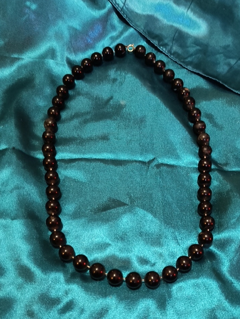 Vintage Black Coral Beaded Necklace 22"